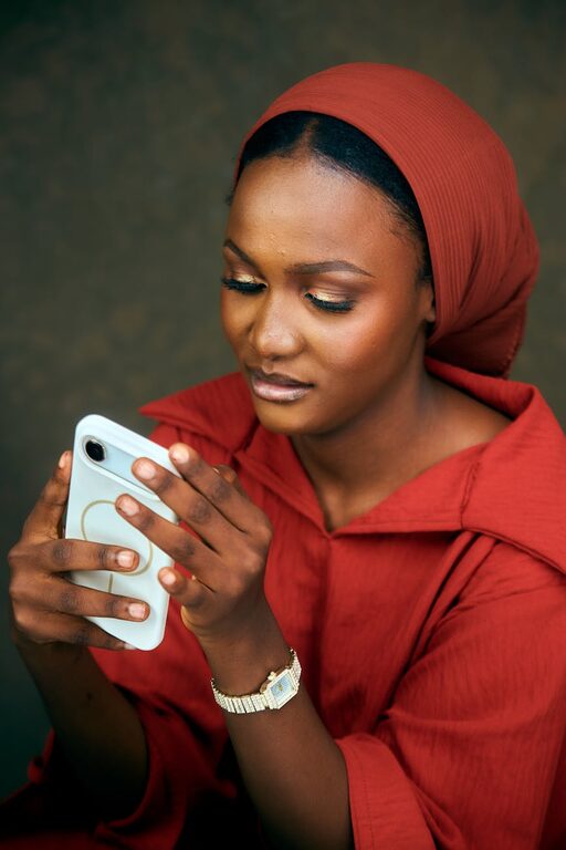 How to Set Healthy Boundaries with Your Notifications